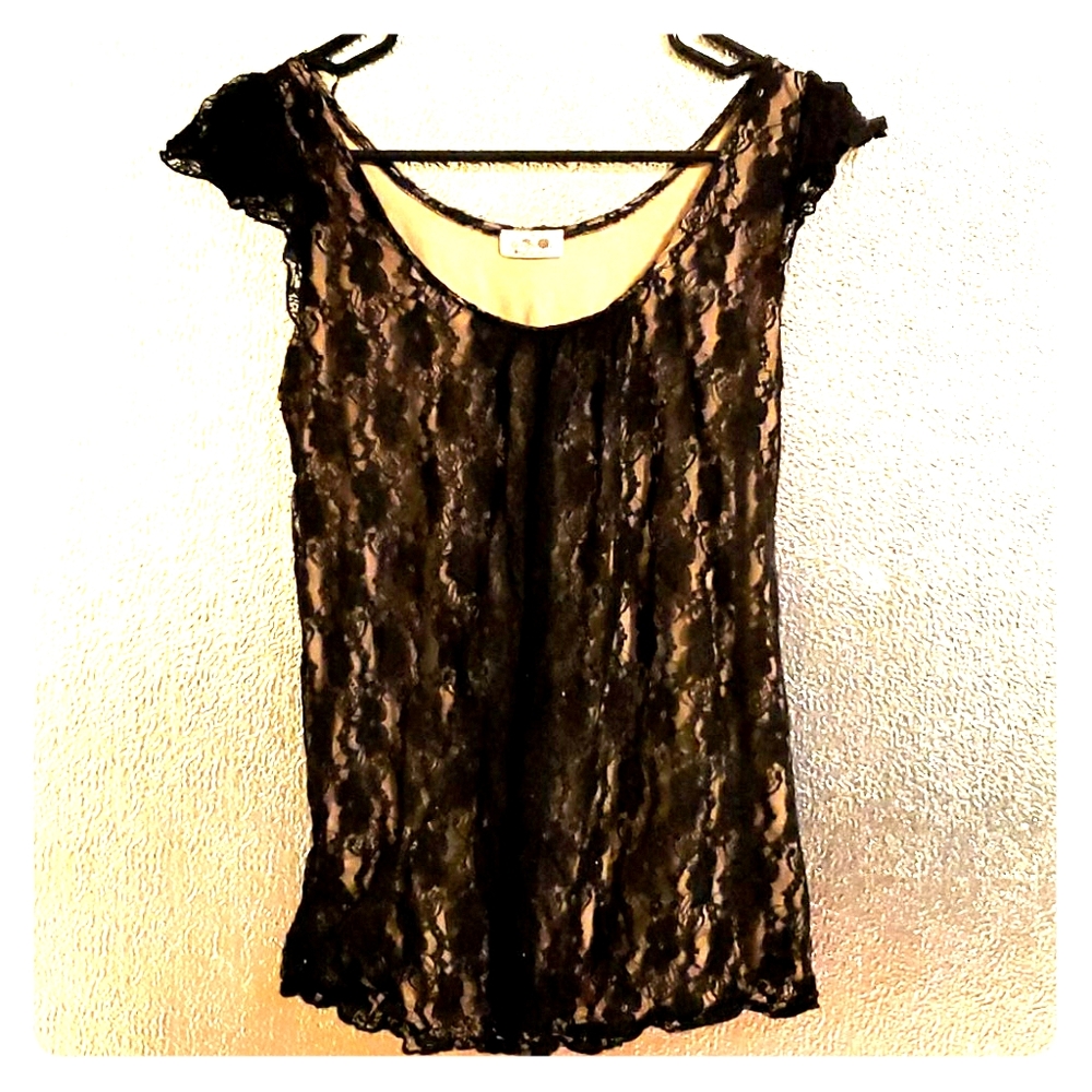 ⭐lace shirt